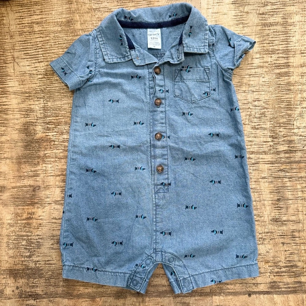 Carter’s Dachshund Dogs Romper. Size 12 months. EUC